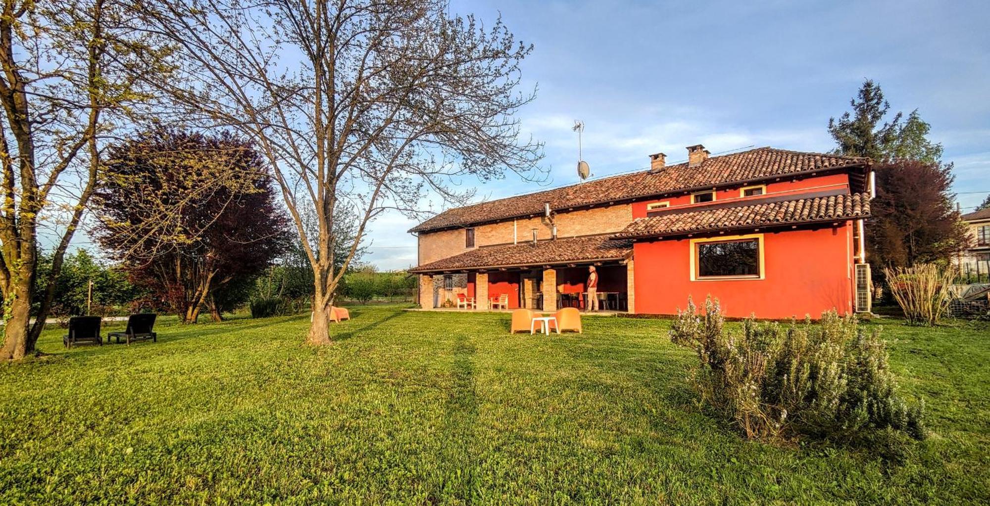 Miravigne House - Casa Di Campagna Con Cucina Castagnole delle Lanze Ngoại thất bức ảnh